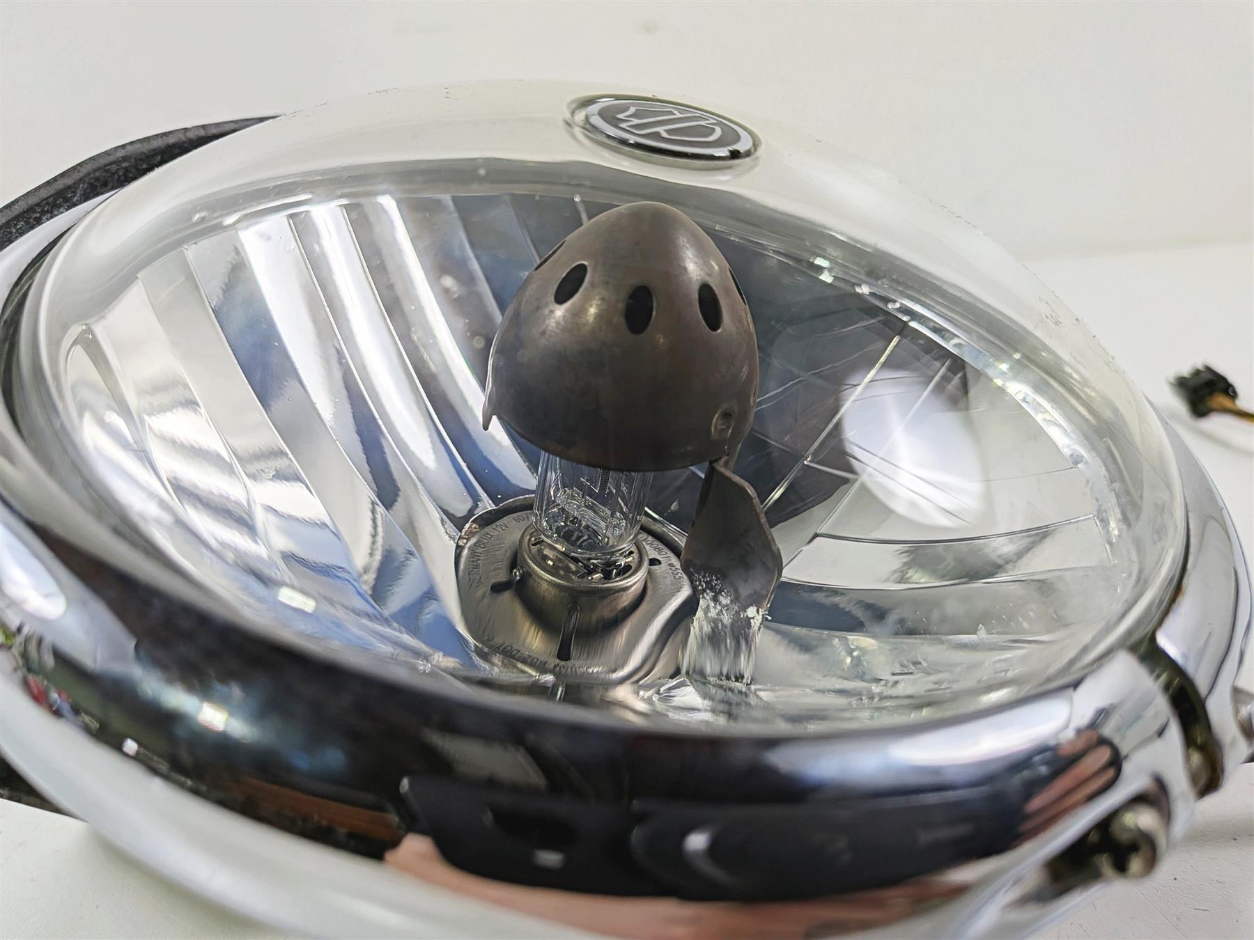 2006 Harley Sportster XL883 Low Headlight Head Light Lamp & Mount 69619-02A {{ shop.shopifyCountryName }} - Mototech271