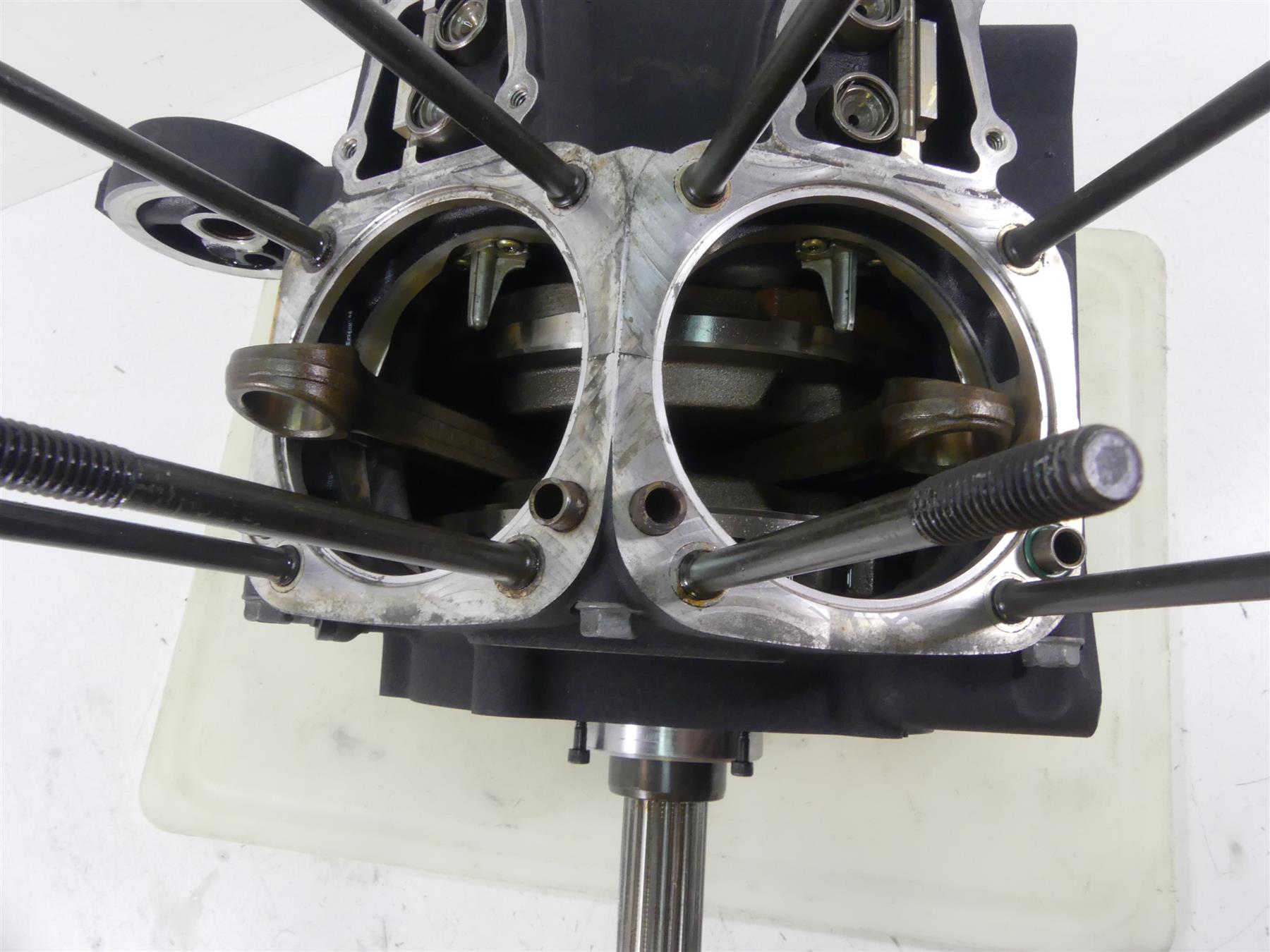 2013 Harley Touring FLHX Street Glide Lower Engine Bottom End Crankcase 24621-06 {{ shop.shopifyCountryName }} - Mototech271