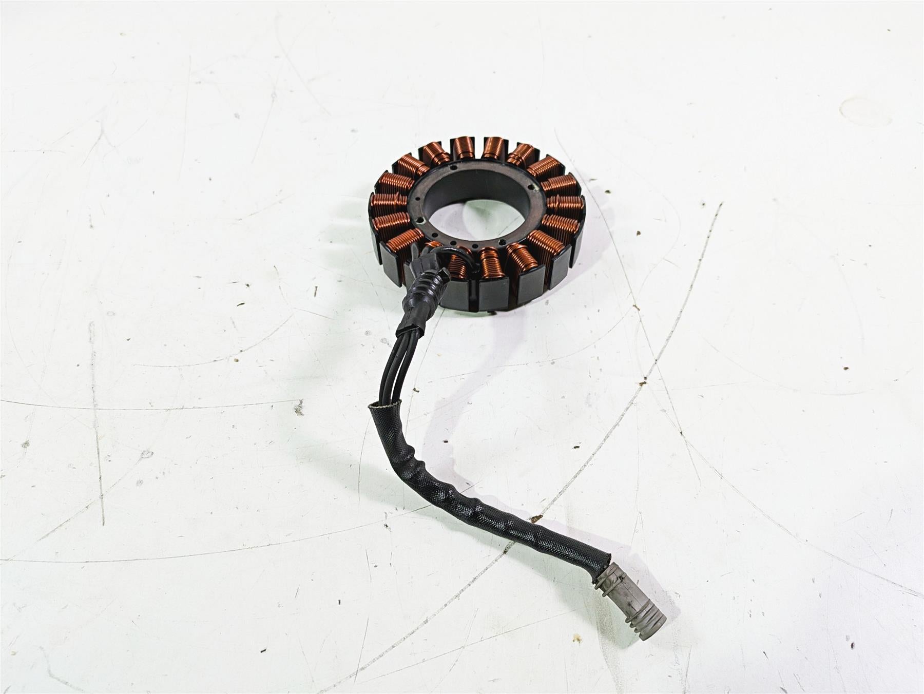 2015 Harley Touring FLHTKL E -Glide Low Alternator Generator Stator 29987-06D {{ shop.shopifyCountryName }} - Mototech271