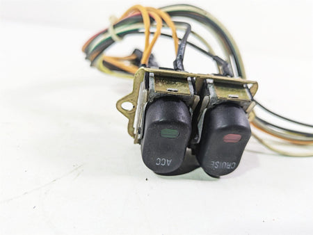 1996 Harley Touring FLHTCUI Electra Glide Aux Cruise Control Switch Set 71535-96 {{ shop.shopifyCountryName }} - Mototech271