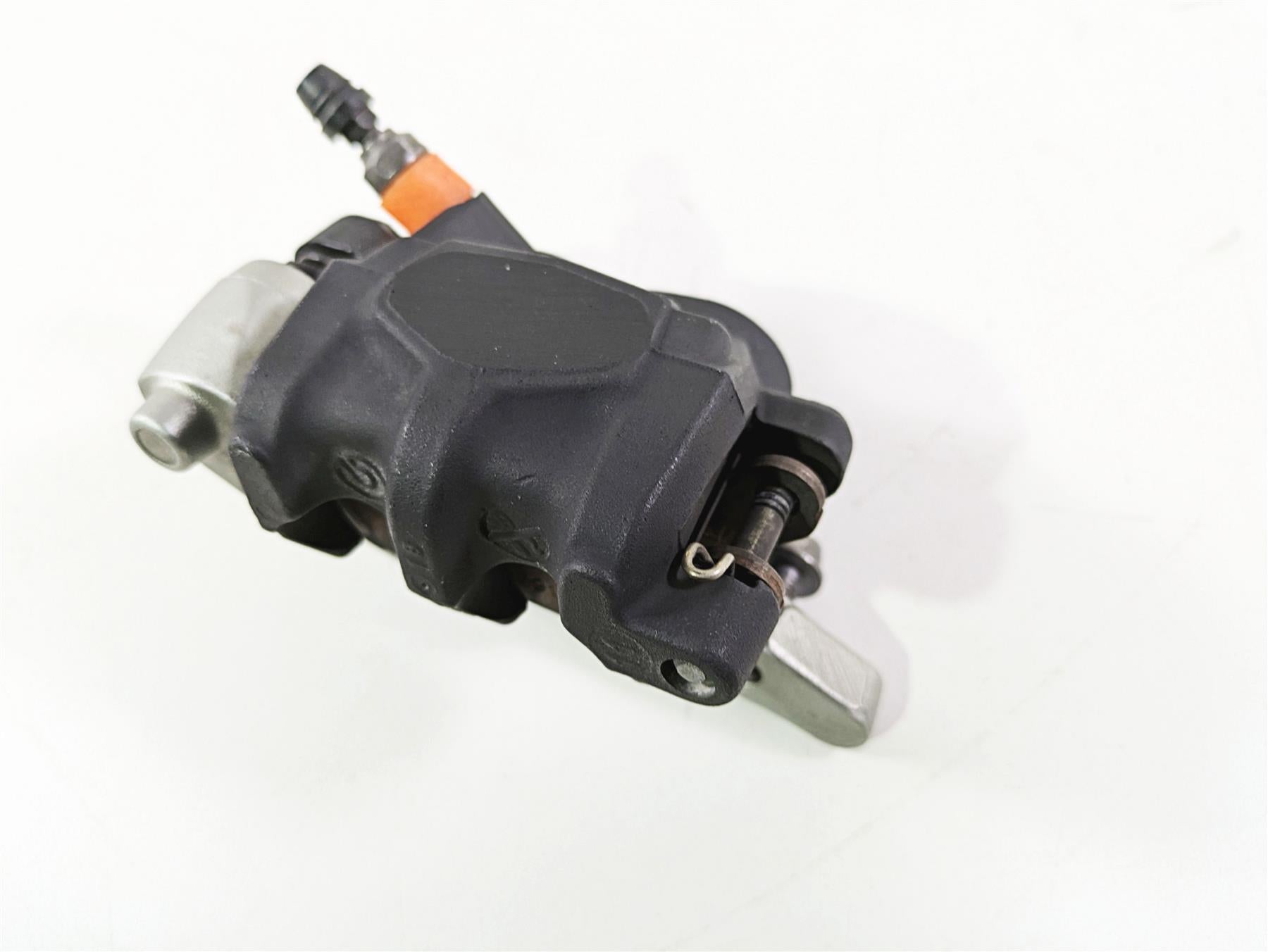 2012 BMW R1200R K27 Brembo Rear Brake Caliper Abs Gen2 34217677603 {{ shop.shopifyCountryName }} - Mototech271