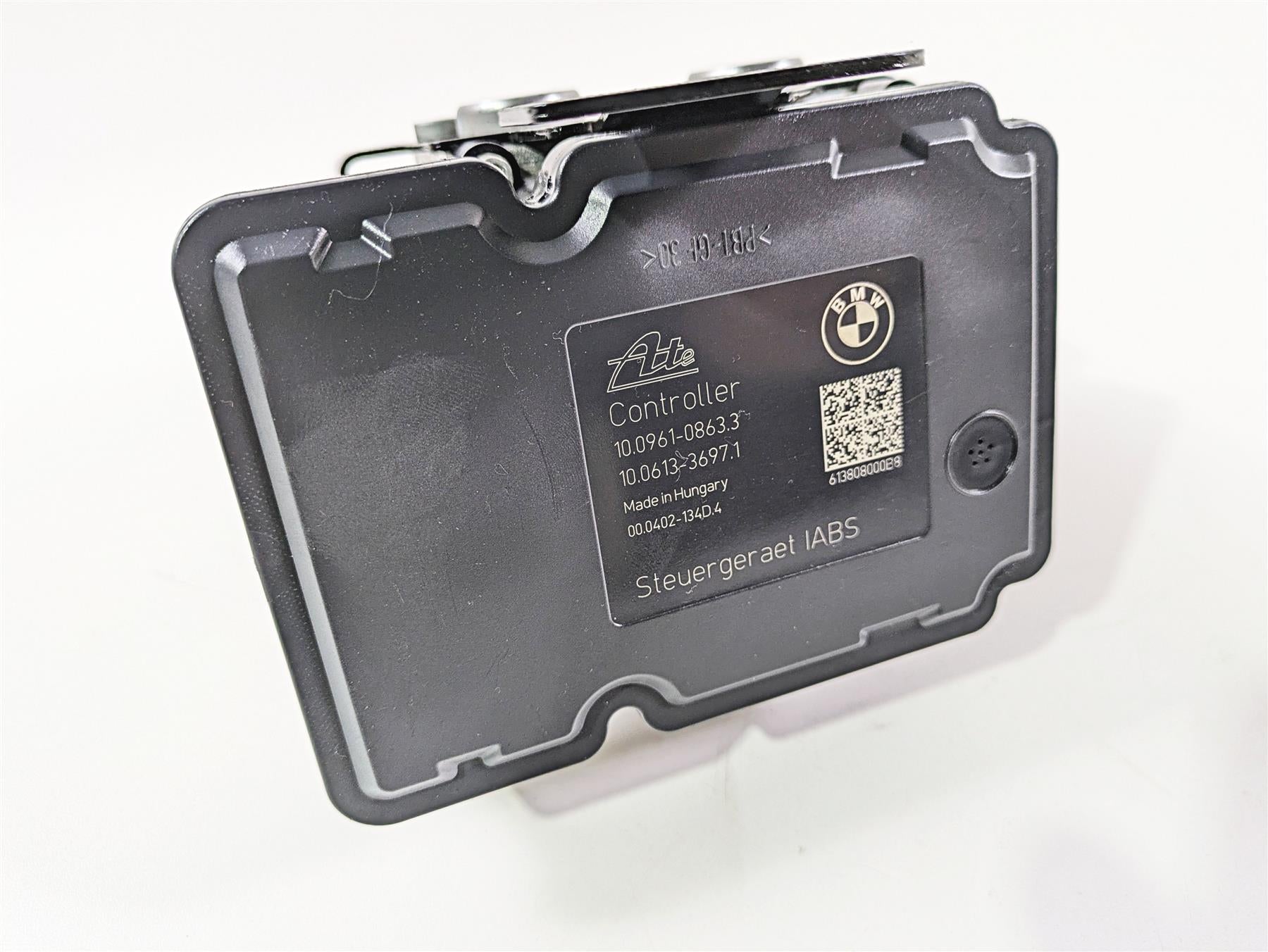 2014 BMW K1300S K40 Abs Brake Pump Unit Module 7715107 34517715109 {{ shop.shopifyCountryName }} - Mototech271