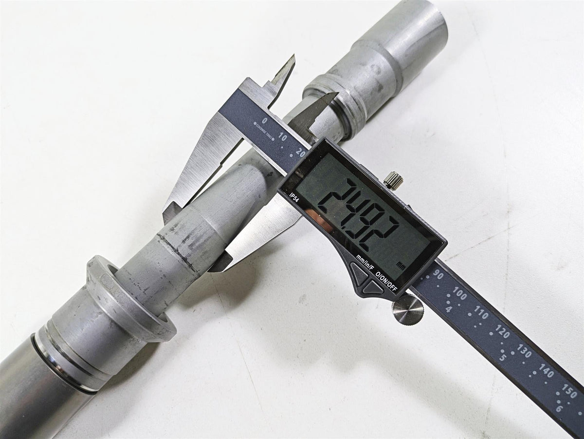 2014 BMW R nine T R9T K21 Front Axle Wheel Spindle 25mm 31428538062 {{ shop.shopifyCountryName }} - Mototech271