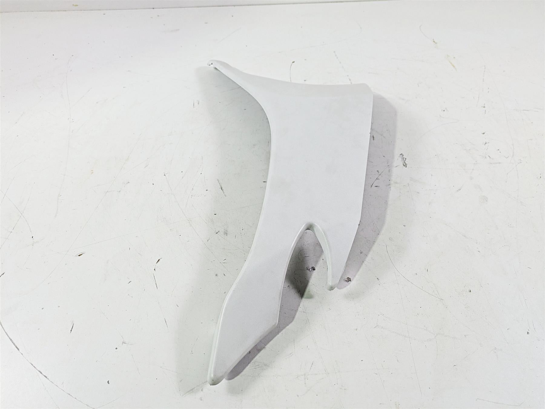 2018 Indian Chieftain Limited Right Upper Side Cover Fairing White Pearl 5450243 {{ shop.shopifyCountryName }} - Mototech271