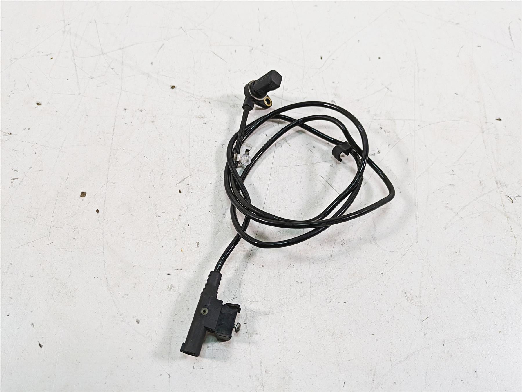 2007 BMW R1200GS K255 Adv Rear Wheel Speed Sensor 34527677824 {{ shop.shopifyCountryName }} - Mototech271