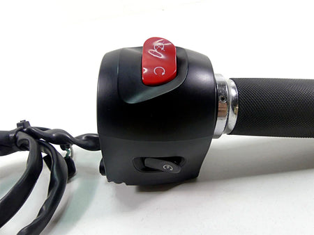 2011 Victory Cross Country Right Control Switch & Throttle Grips - Read 4011357 {{ shop.shopifyCountryName }} - Mototech271