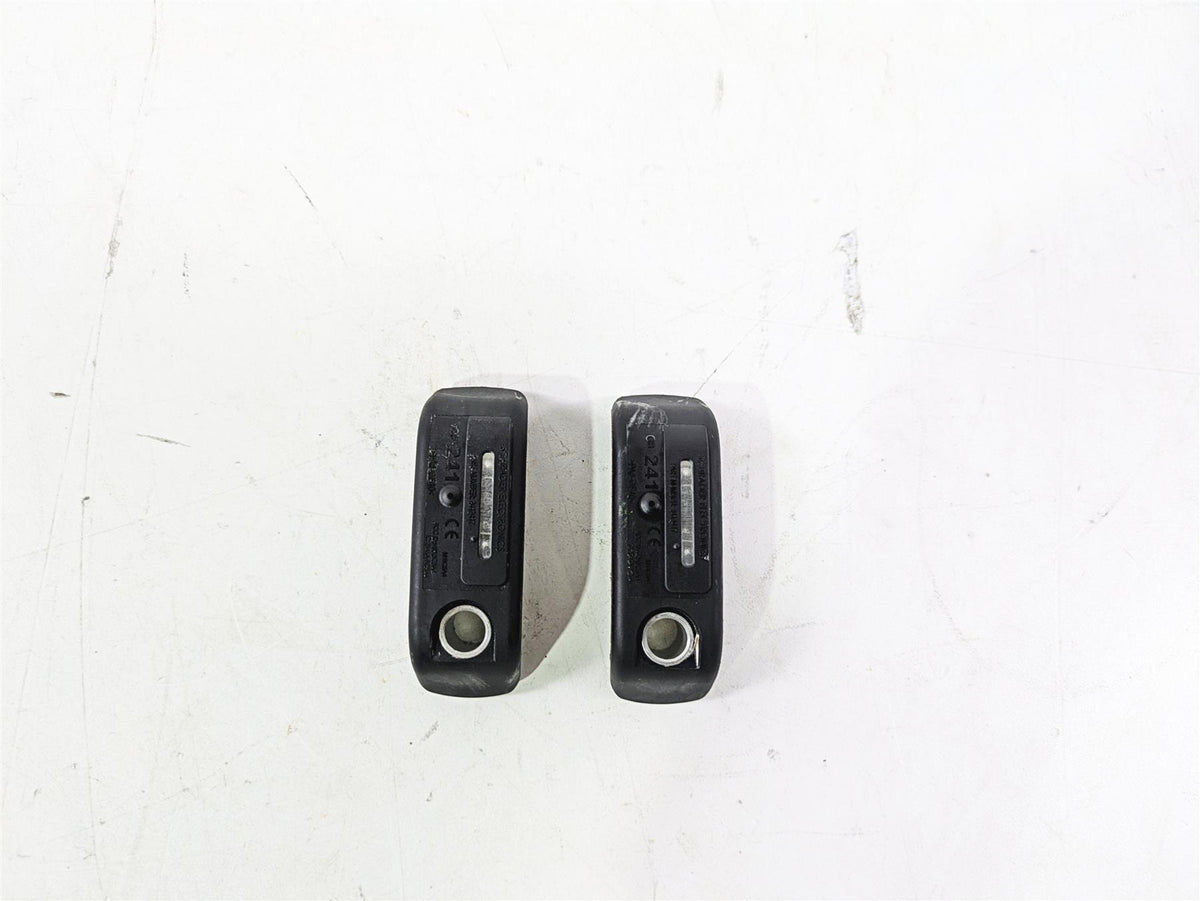 2018 Indian Chieftain Limited Tire Pressure Sensor Set 2412417 {{ shop.shopifyCountryName }} - Mototech271