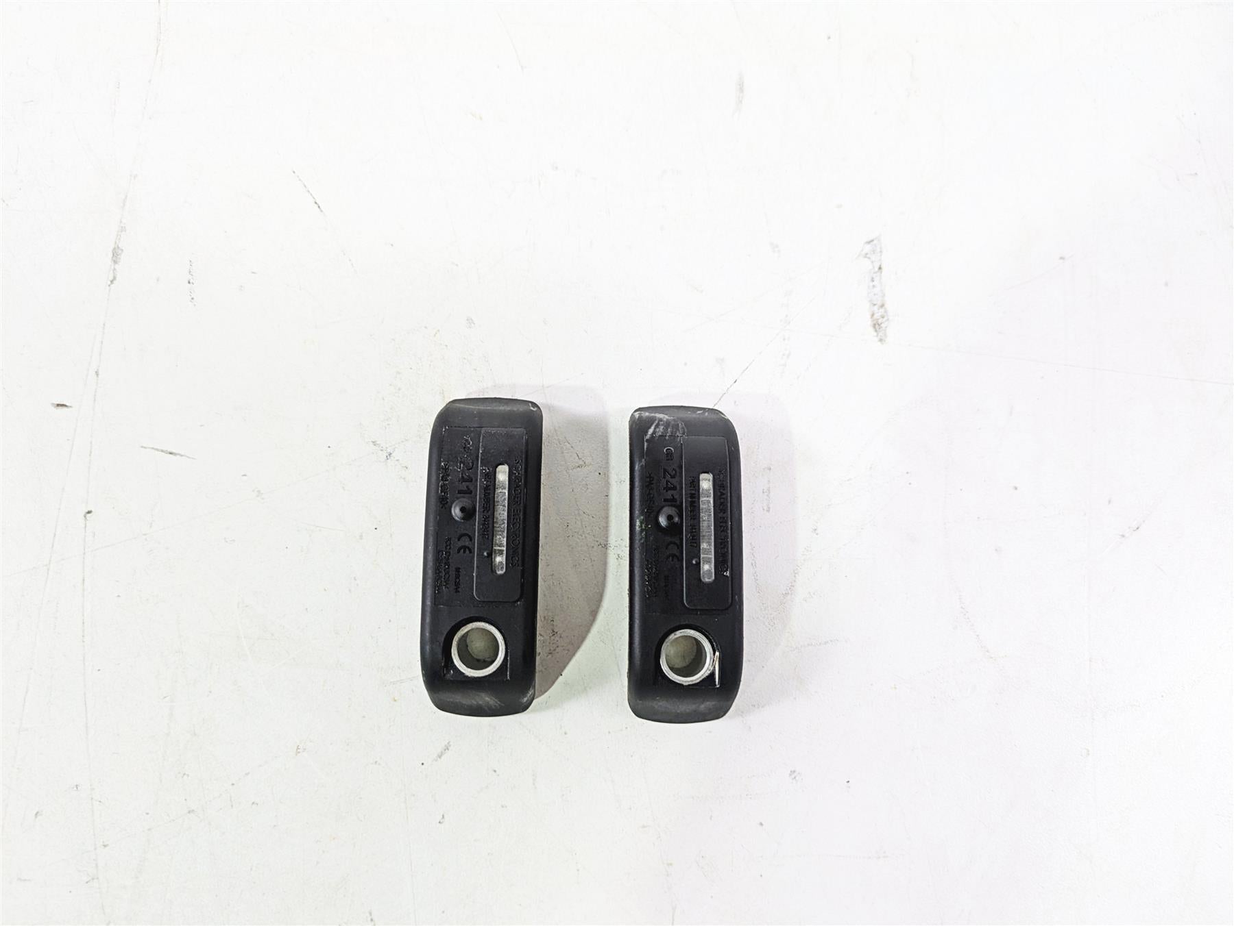 2018 Indian Chieftain Limited Tire Pressure Sensor Set 2412417 {{ shop.shopifyCountryName }} - Mototech271