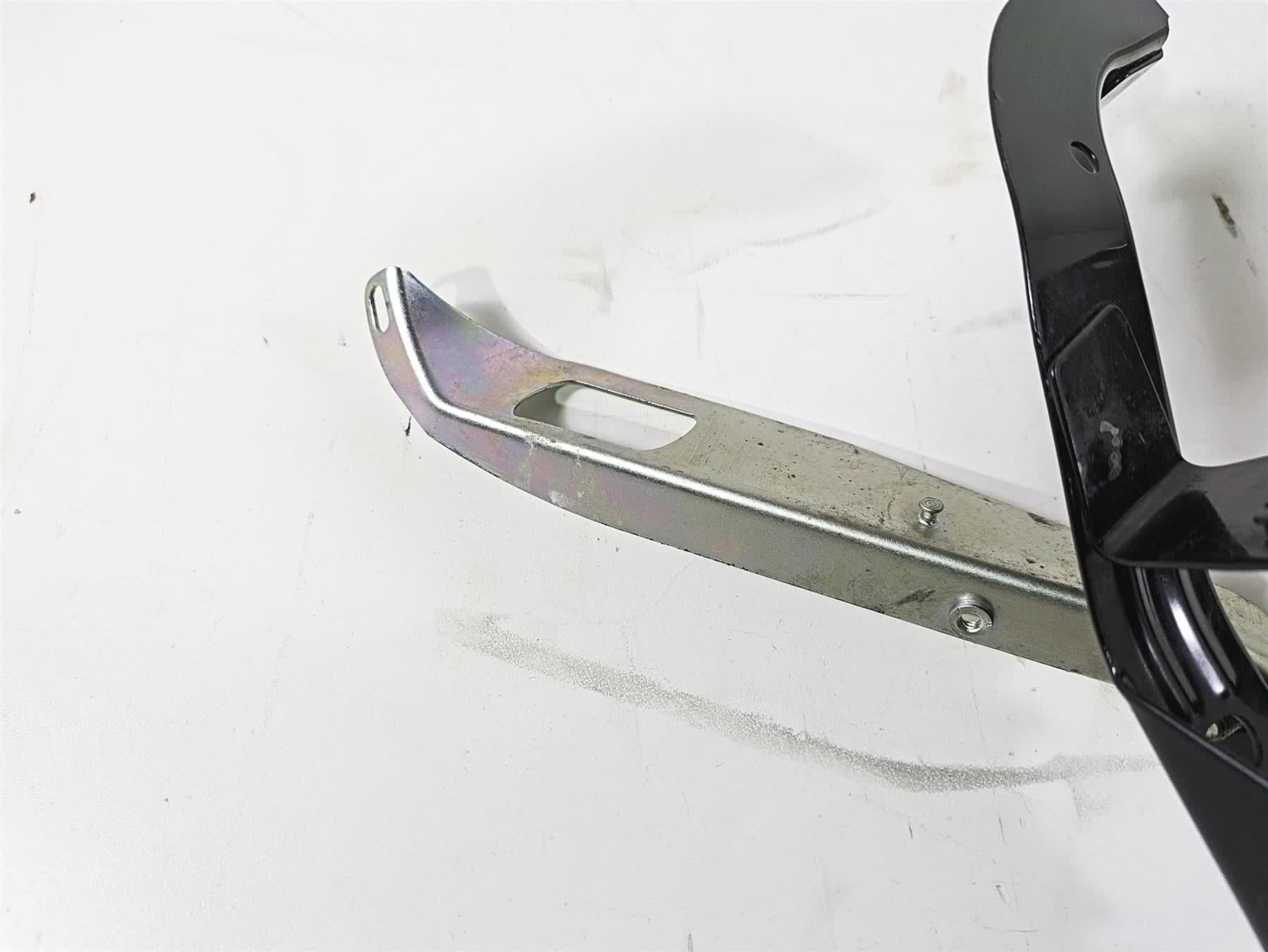2008 Harley Touring FLHTCU E-Glide 105TH Front Fairing Mounts Set 58479-96B {{ shop.shopifyCountryName }} - Mototech271