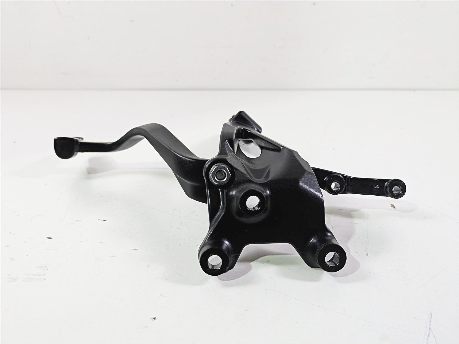 2024 Harley Sportster RH975 S Front Right Footpeg Brake Pedal Set 50502125 {{ shop.shopifyCountryName }} - Mototech271