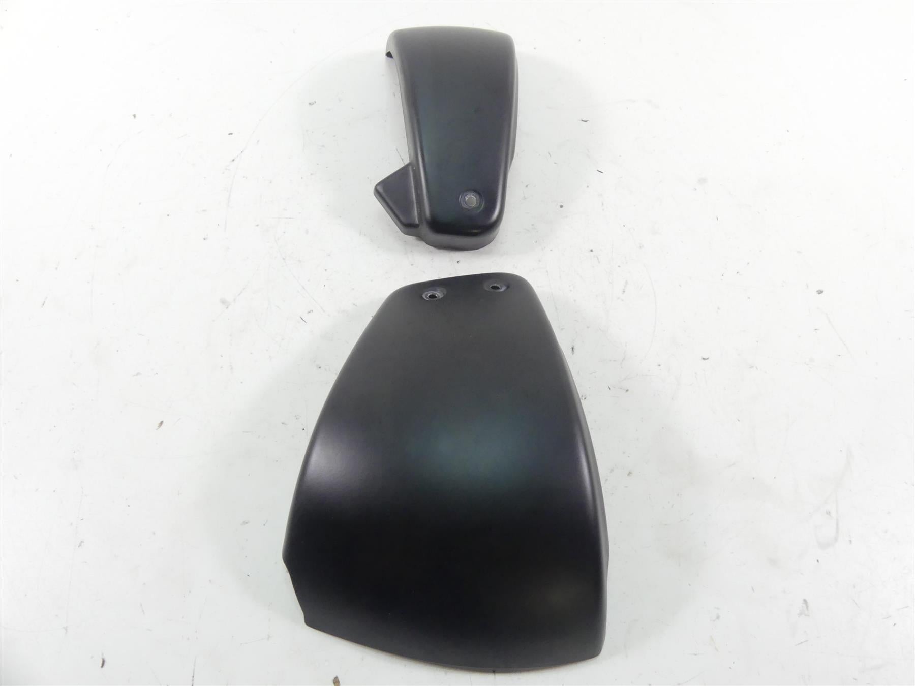 2018 Harley Softail FXBB Street Bob Left Right Side Cover Set 61300763 69201511 {{ shop.shopifyCountryName }} - Mototech271