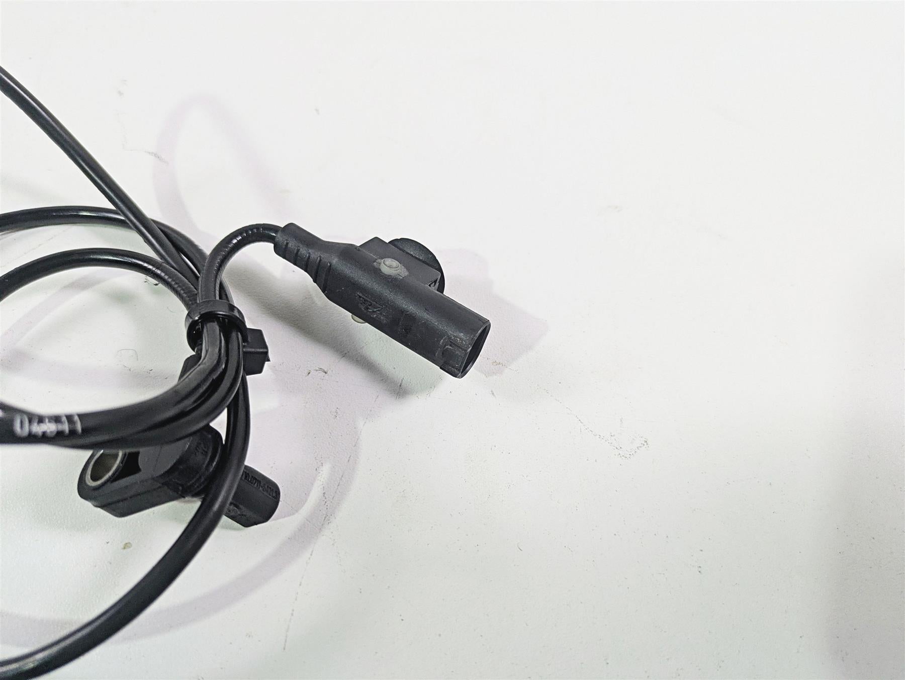 2022 BMW RnineT Pure K22 Front Abs Brake Wheel Speed Sensor 34529443105 {{ shop.shopifyCountryName }} - Mototech271