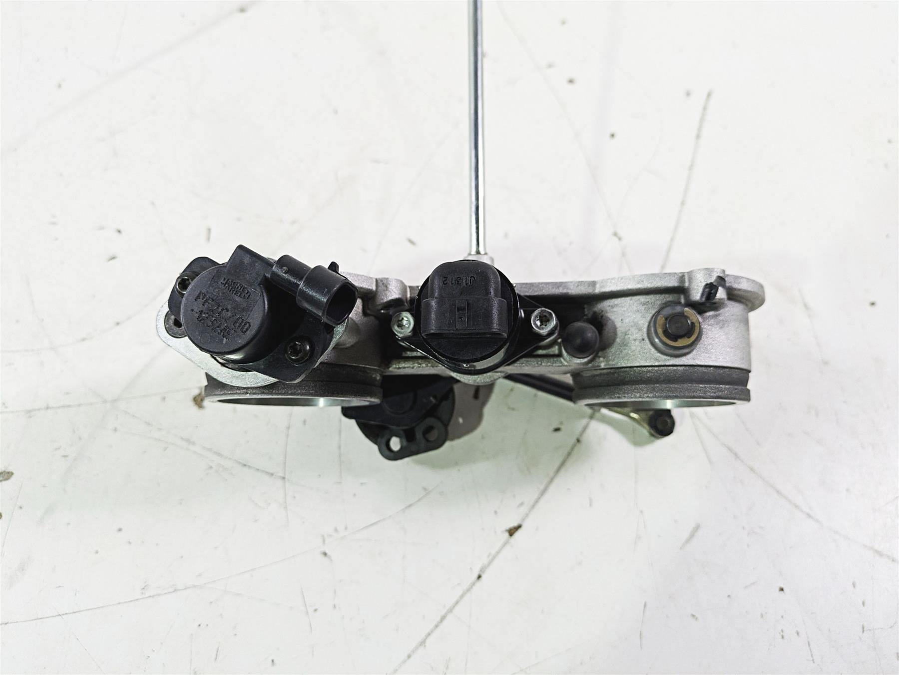 2012 Harley VRSCF Muscle V Rod Throttle Body Bodies - Read 27657-01 {{ shop.shopifyCountryName }} - Mototech271