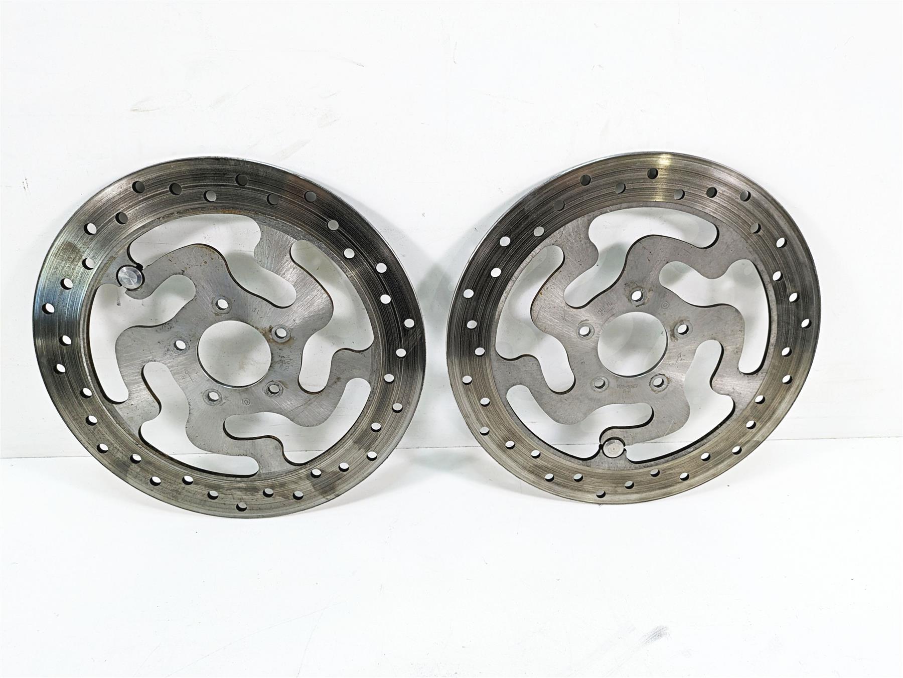 2010 Harley Touring FLHTCU Electra Glide Brembo Front Brake Rotor Set 41808-08A {{ shop.shopifyCountryName }} - Mototech271