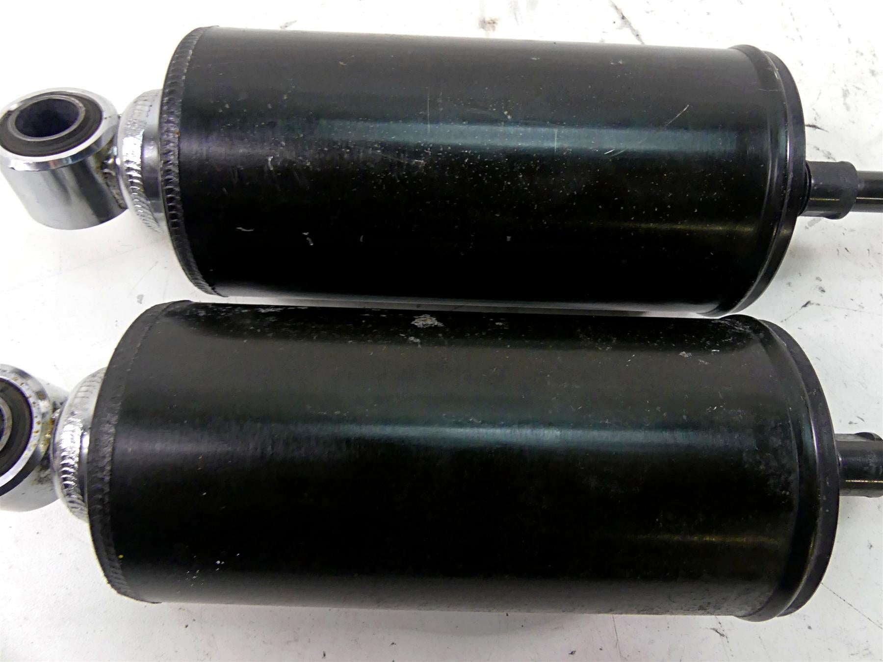 2006 Harley Softail FXSTSI Springer Rear Showa Suspension Shock Set 54508-00B {{ shop.shopifyCountryName }} - Mototech271