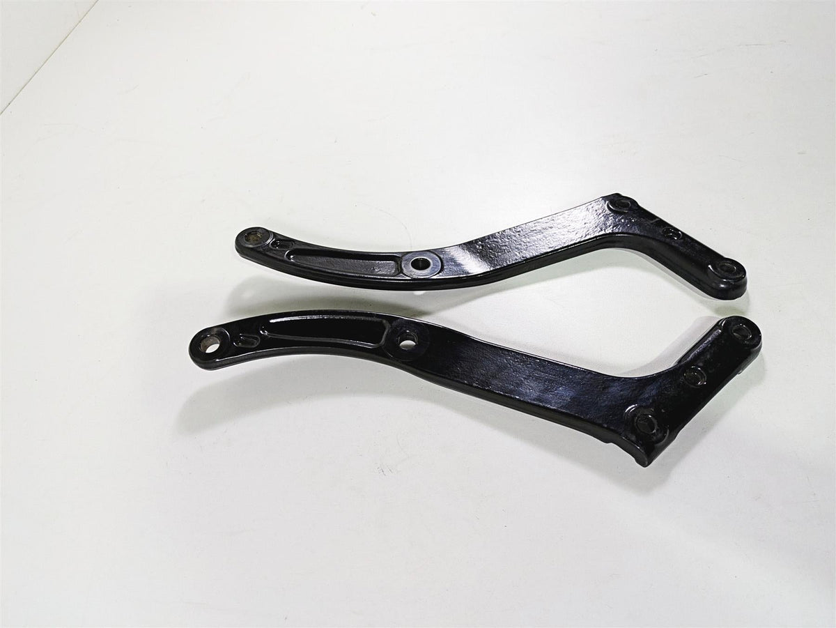 2009 Harley FLSTSB Cross Bones Rear Frame Fender Supports Struts 47813-08BHP {{ shop.shopifyCountryName }} - Mototech271