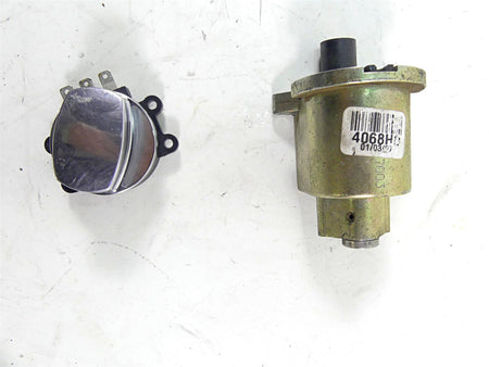 2007 Harley Touring FLHRC Road King Ignition Switch Fork Lock Set -Vin 71313-96A {{ shop.shopifyCountryName }} - Mototech271