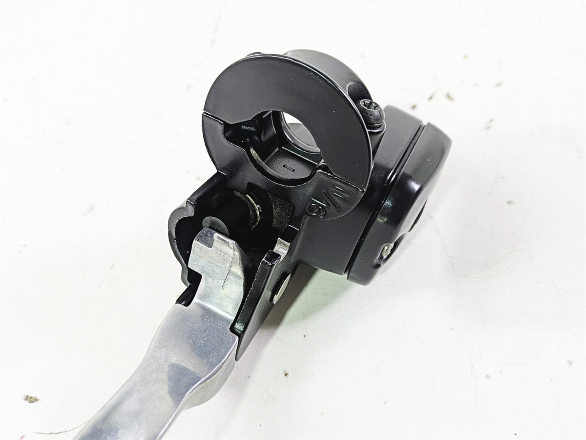 2015 Harley FXDL Dyna Low Rider Front Brake Master Cylinder 11/16 45170-08F {{ shop.shopifyCountryName }} - Mototech271