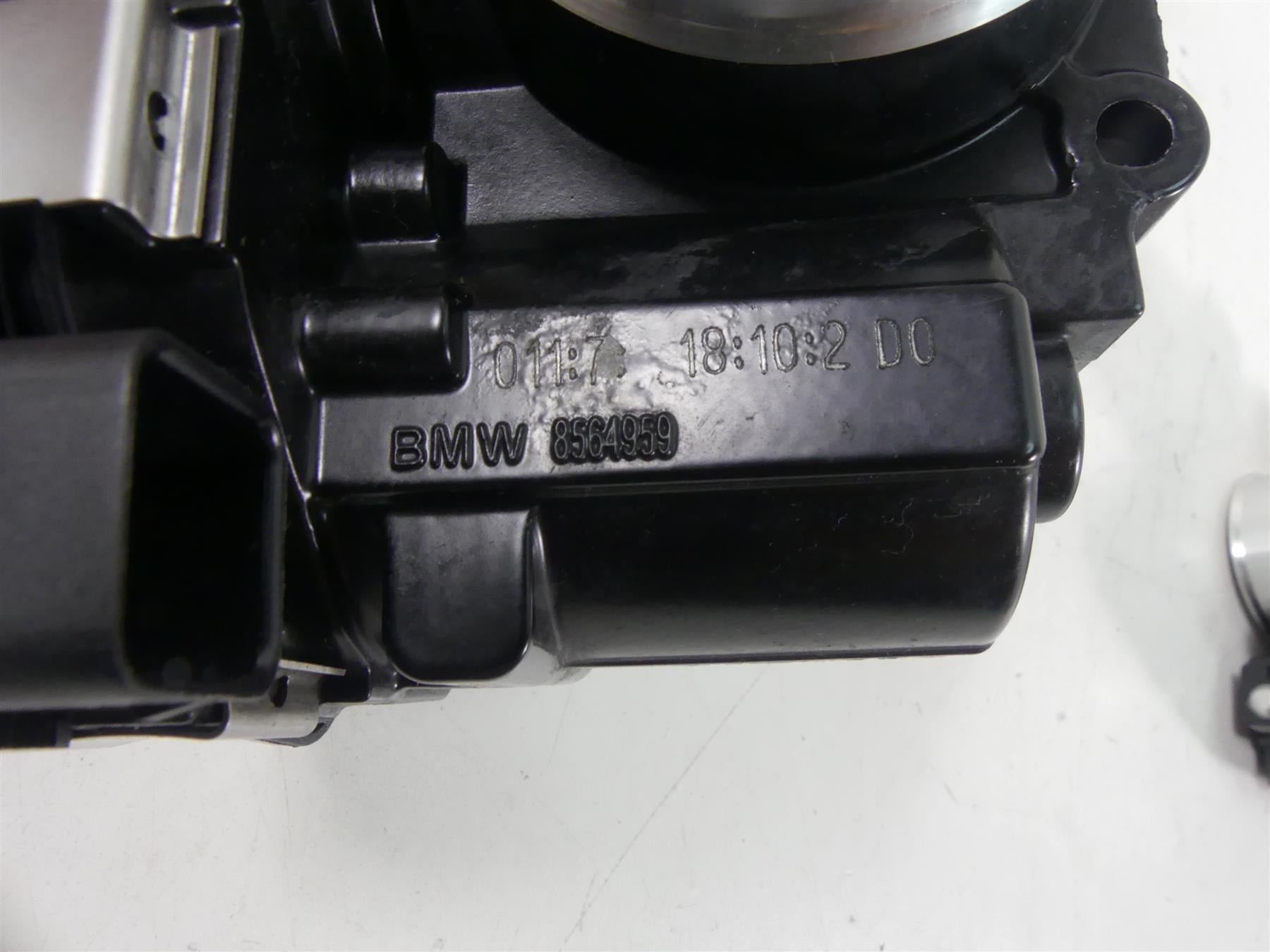 2017 BMW R1200RT K52 Throttle Body Fuel Injector Injection Set 13548564959 {{ shop.shopifyCountryName }} - Mototech271