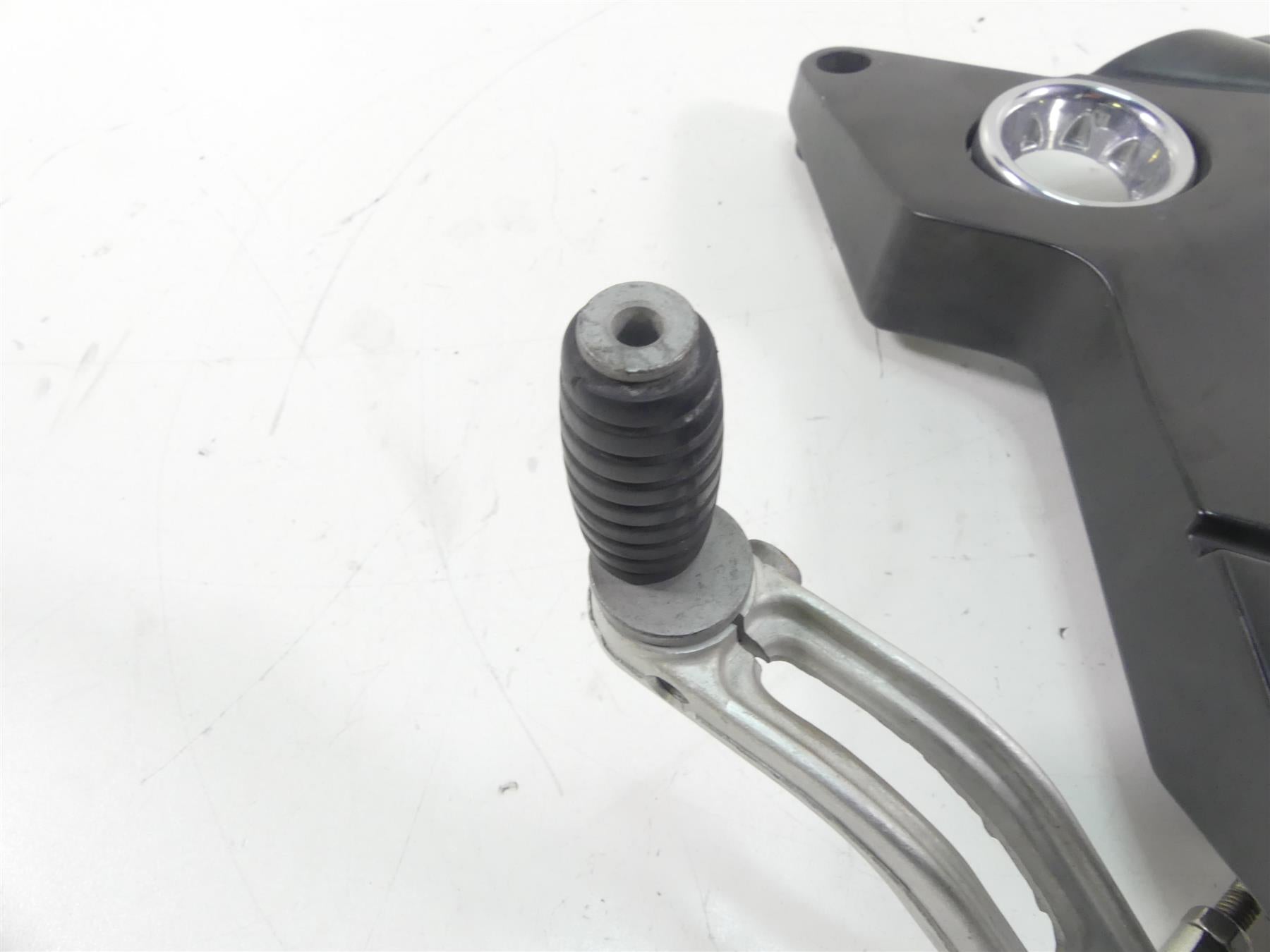 2014 Moto Guzzi Griso 1200 SE 8V Front Left Footpeg & Shifter Set GU06250900 {{ shop.shopifyCountryName }} - Mototech271