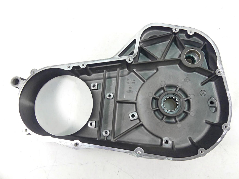 2004 Harley Touring FLHTCUI Electra Glide Inner Primary Clutch Cover 60677-01B {{ shop.shopifyCountryName }} - Mototech271