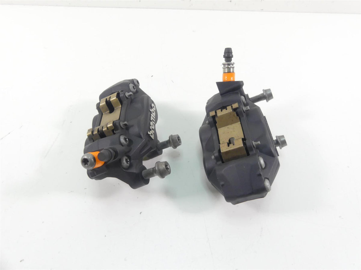 2017 BMW RnineT Racer K32 Front Brembo Brake Caliper Set 34117716717 34117716718 {{ shop.shopifyCountryName }} - Mototech271