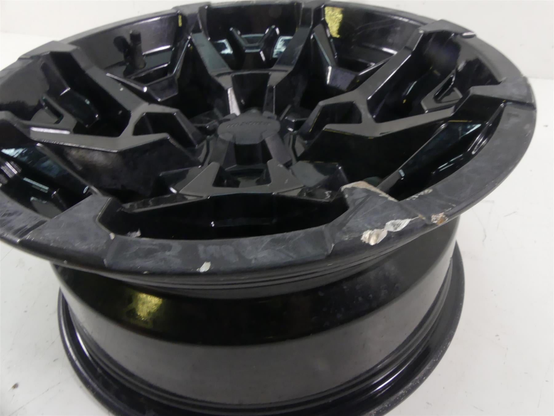 2020 Can-Am Commander 1000R XT Front 14x6.5 Left Wheel Rim 705401849 {{ shop.shopifyCountryName }} - Mototech271