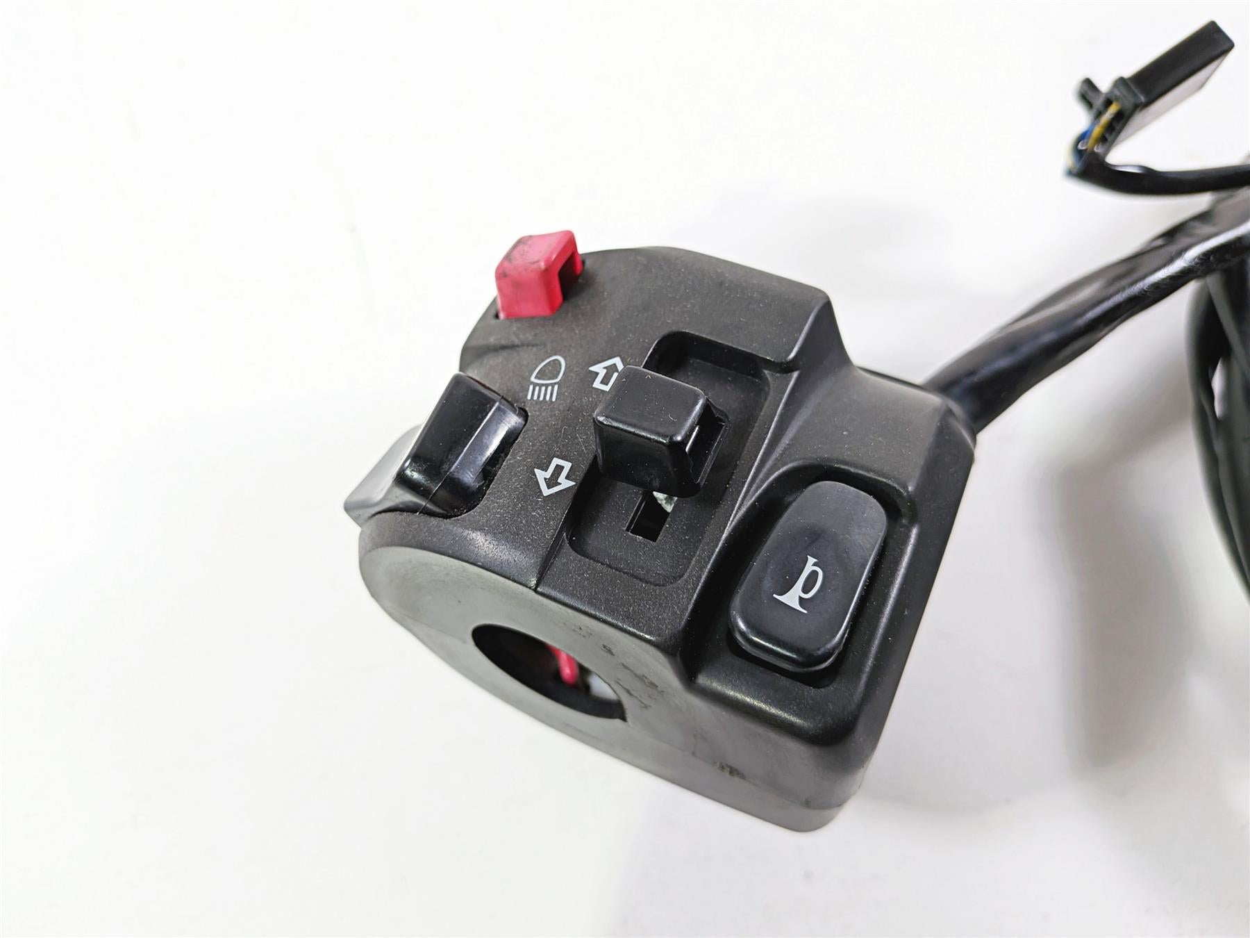 2012 Yamaha XT1200 Super Tenere Clean Left Hand Control Switch 23P-83973-10-00 {{ shop.shopifyCountryName }} - Mototech271