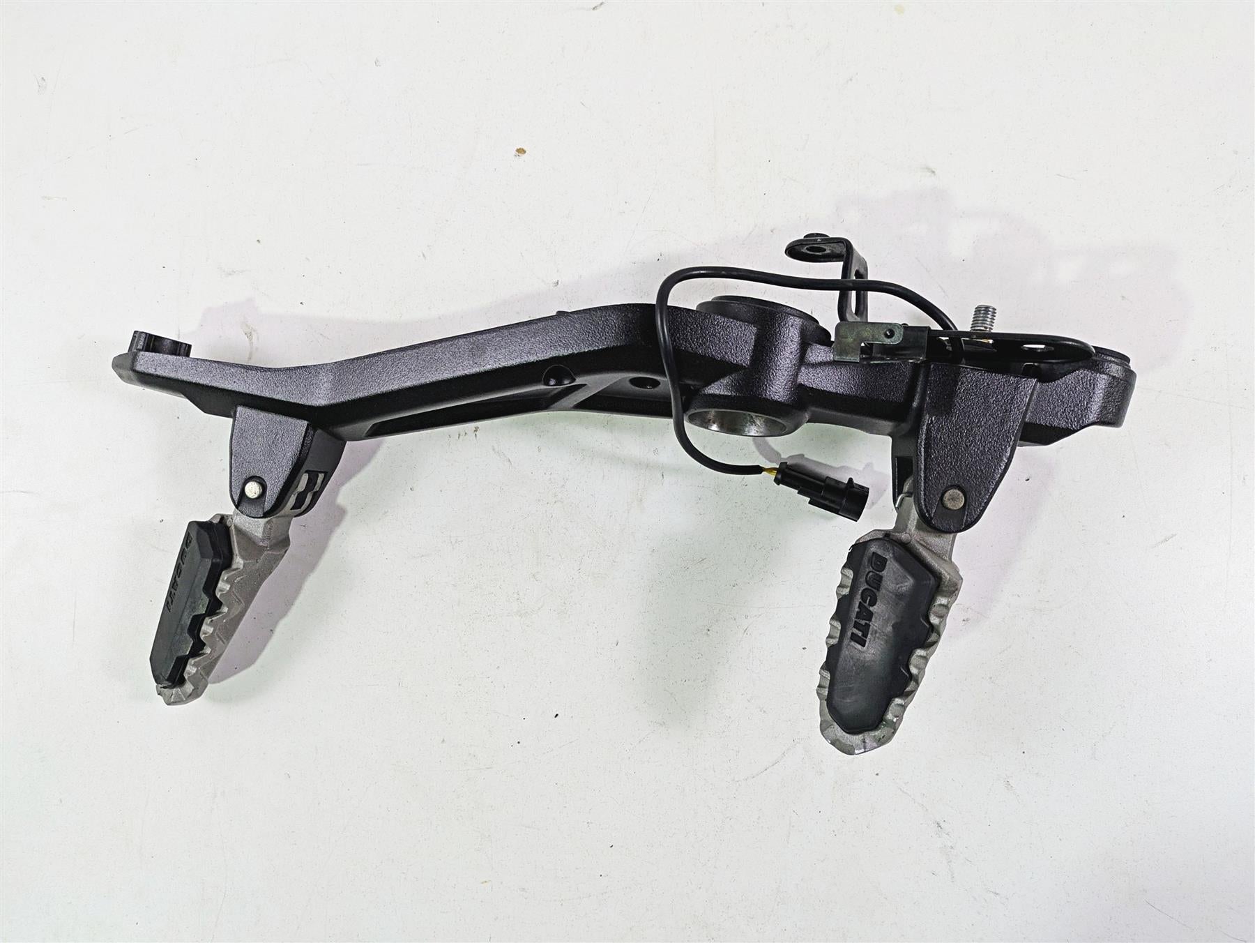 2013 Ducati Hypermotard 821 SP Right Foot Peg Bracket Mount 82412101CA {{ shop.shopifyCountryName }} - Mototech271