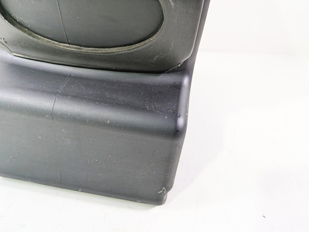 2006 Harley VRSCR Street V-Rod Plastic Fuel Gas Petrol Tank 61384-06 {{ shop.shopifyCountryName }} - Mototech271