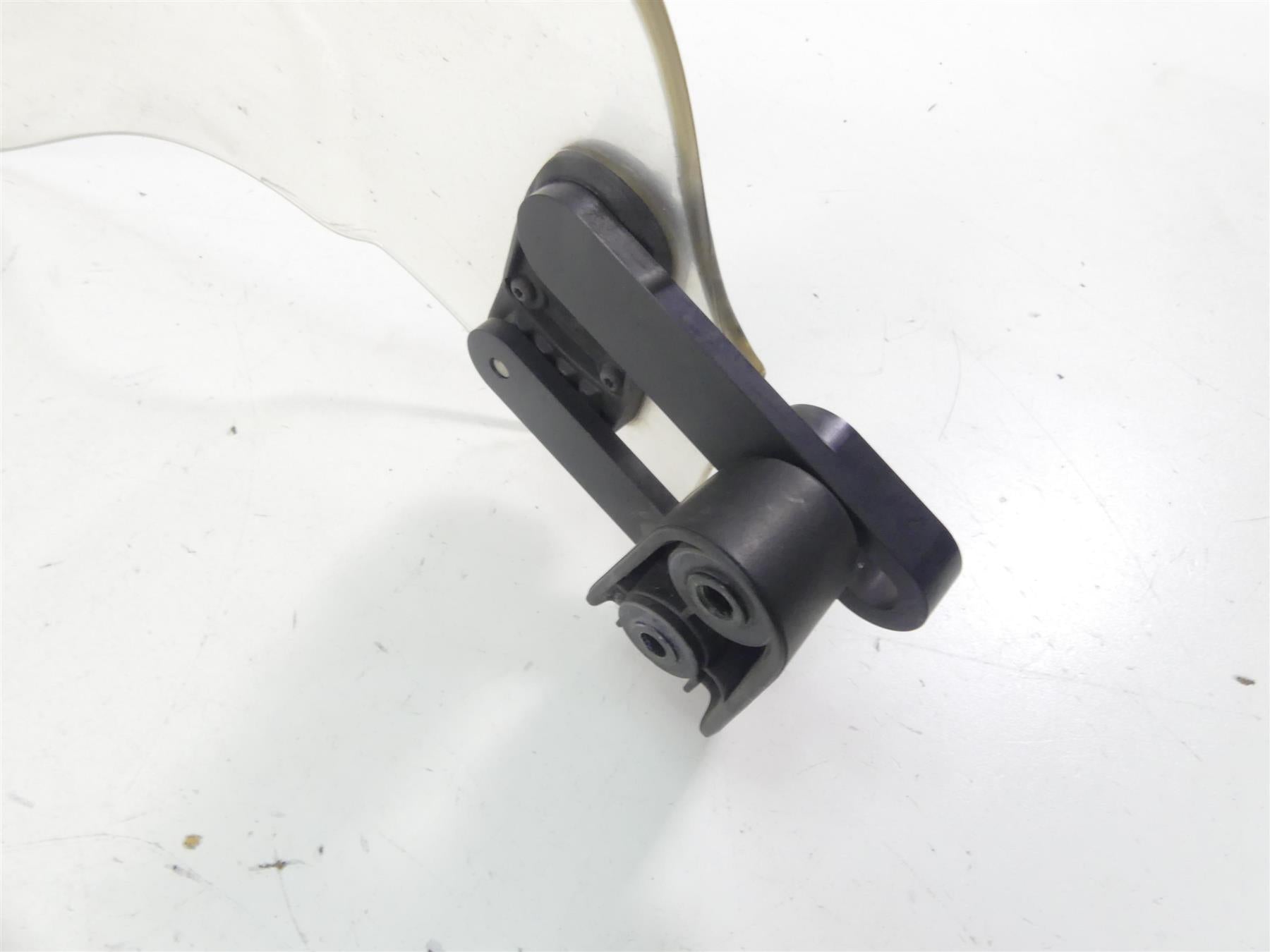 2003 BMW R1150 GS R21 Windshield Wind Shield Screen + Mount Brackets 46637665458 {{ shop.shopifyCountryName }} - Mototech271