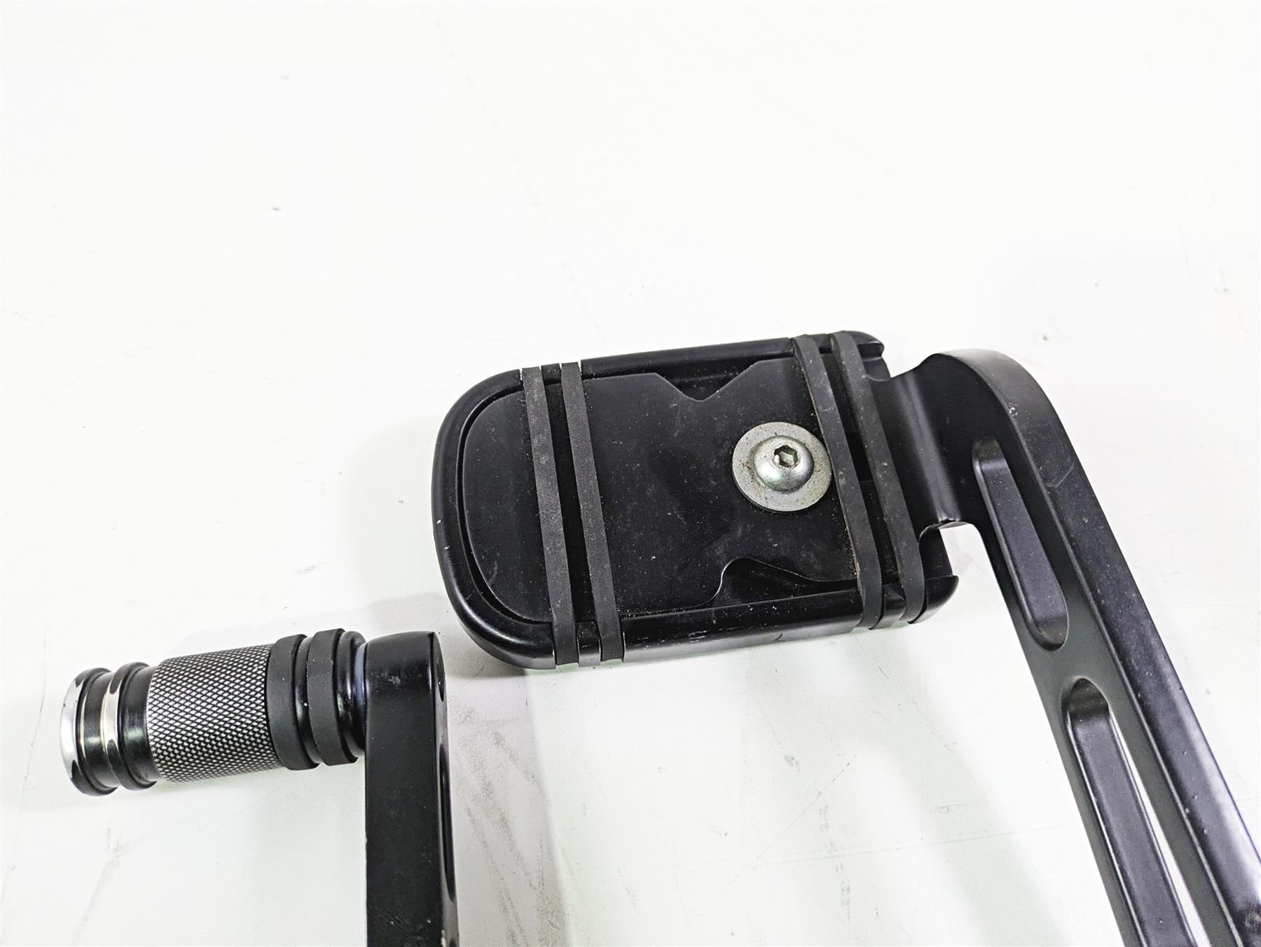 2008 Harley FLSTSB Cross Bones Diamond Black Brake Pedal & Shifter 46718-08 {{ shop.shopifyCountryName }} - Mototech271