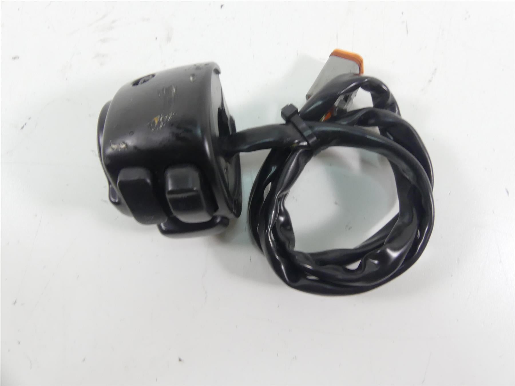 2003 Harley Dyna 100TH FXDL Low Rider Left Hand Control Switch - Read 71597-96B {{ shop.shopifyCountryName }} - Mototech271