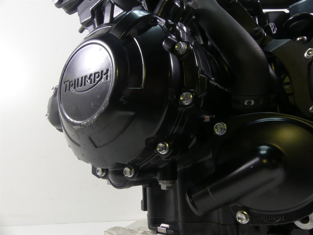 2015 Triumph 1050 Speed Triple R Running Engine Motor 6K Only -Video T1169111 {{ shop.shopifyCountryName }} - Mototech271