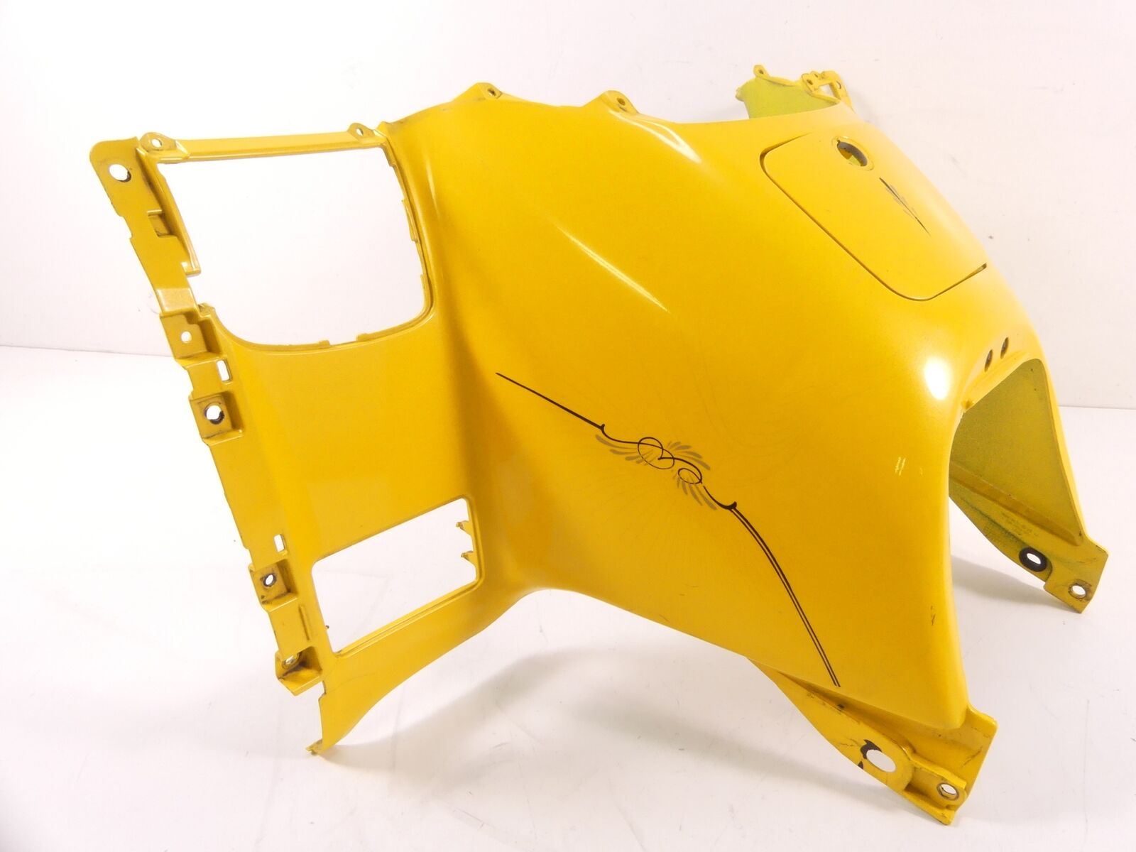 2002 Honda Goldwing GL1800 Main Middle Center Shelter Fairing 83152-MCA- 000ZD {{ shop.shopifyCountryName }} - Mototech271