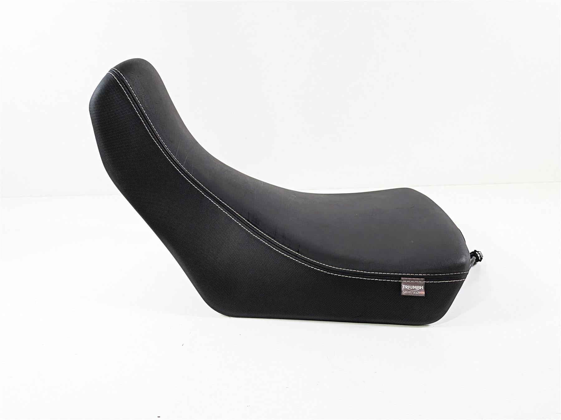 2022 Triumph Tiger 900 GT Pro Front Rider Heated Seat Saddle T2310123 {{ shop.shopifyCountryName }} - Mototech271