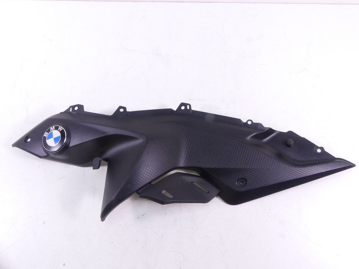 2016 BMW R1200RS K54 Between Leg Left Side Fairing Cover 46638545319 {{ shop.shopifyCountryName }} - Mototech271