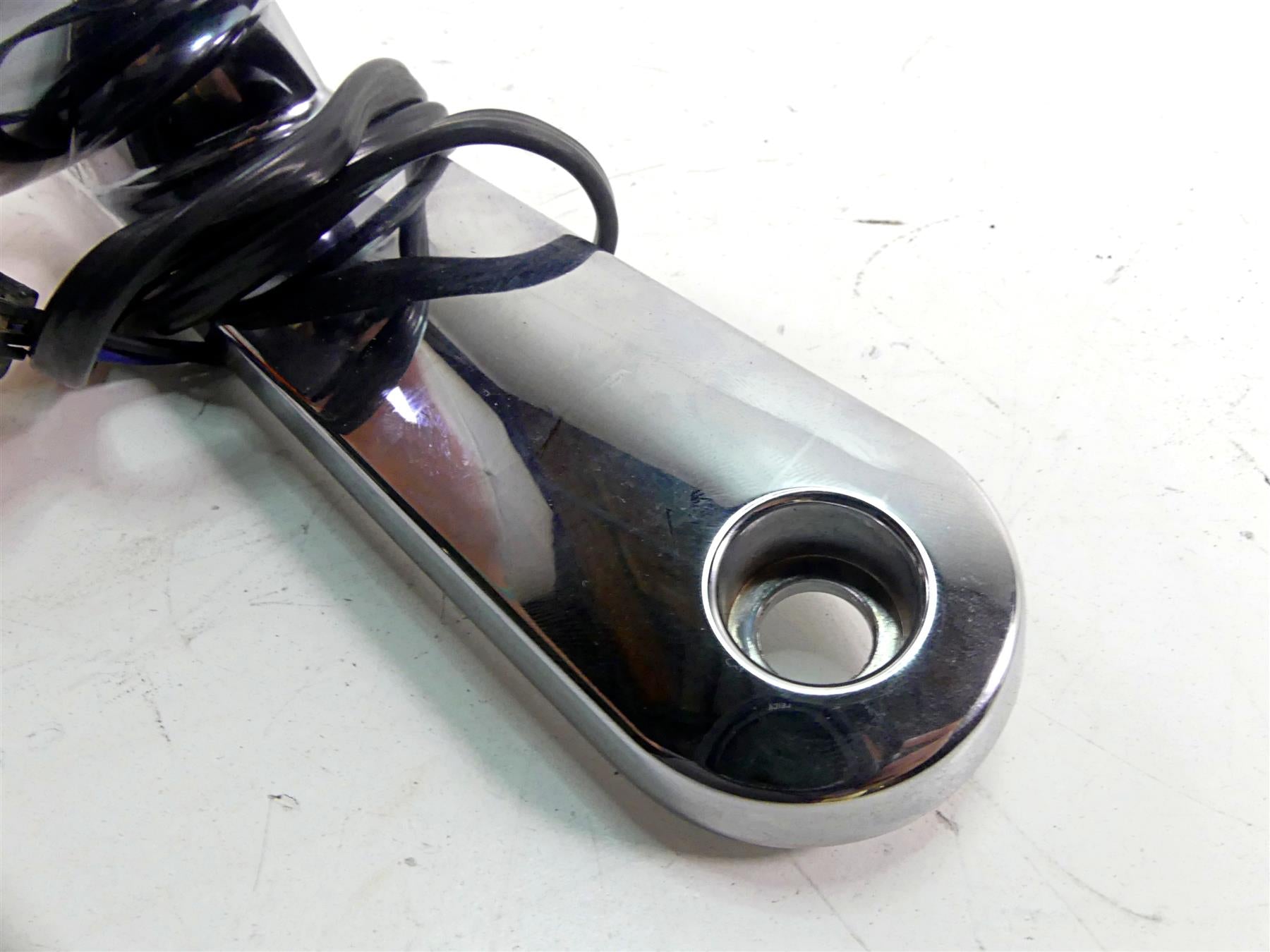 2008 Harley Touring FLHX Street Glide Right Front Blinker Turn Signal 69279-06 {{ shop.shopifyCountryName }} - Mototech271