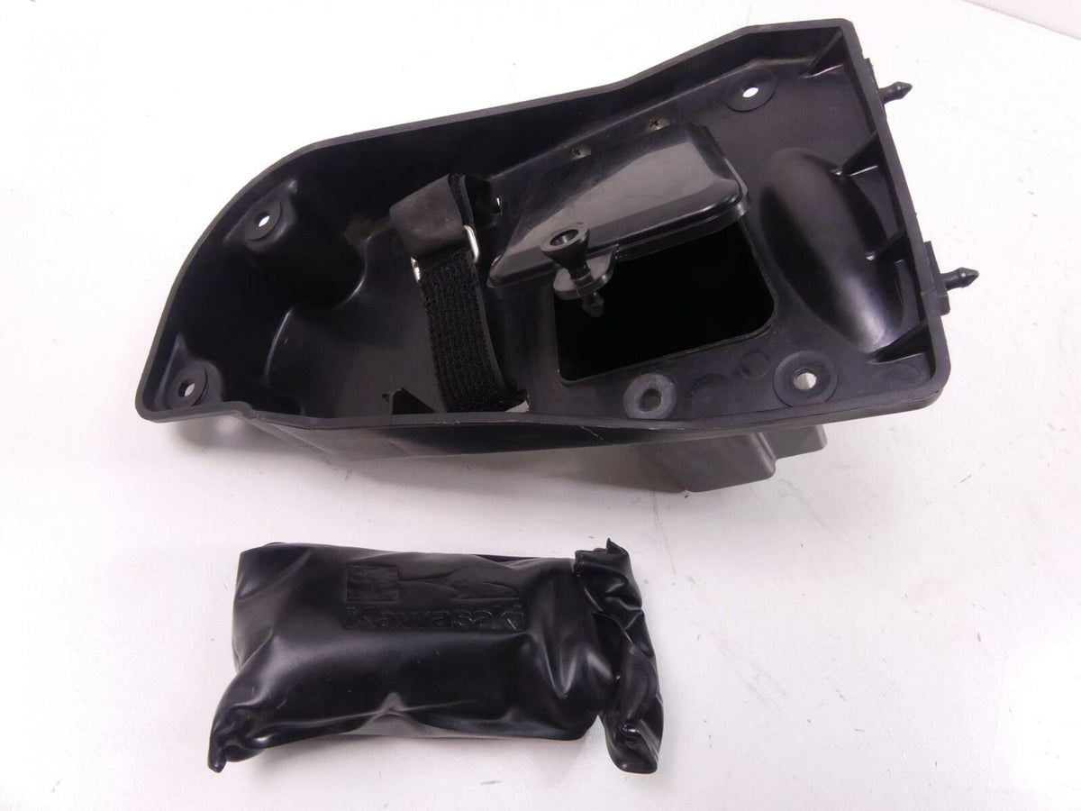 2001 Kawasaki VN1500 Vulcan C Tool Box Housing W/ Tools 32098-1109 {{ shop.shopifyCountryName }} - Mototech271