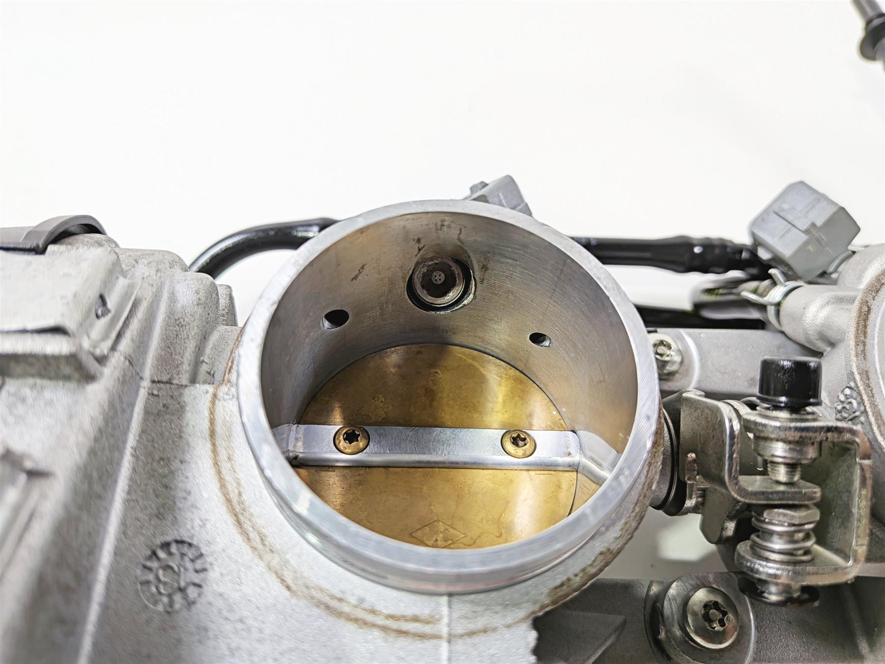 2014 Aprilia RSV4 RR Factory Throttle Body Fuel Injection Set 857303 857304 {{ shop.shopifyCountryName }} - Mototech271