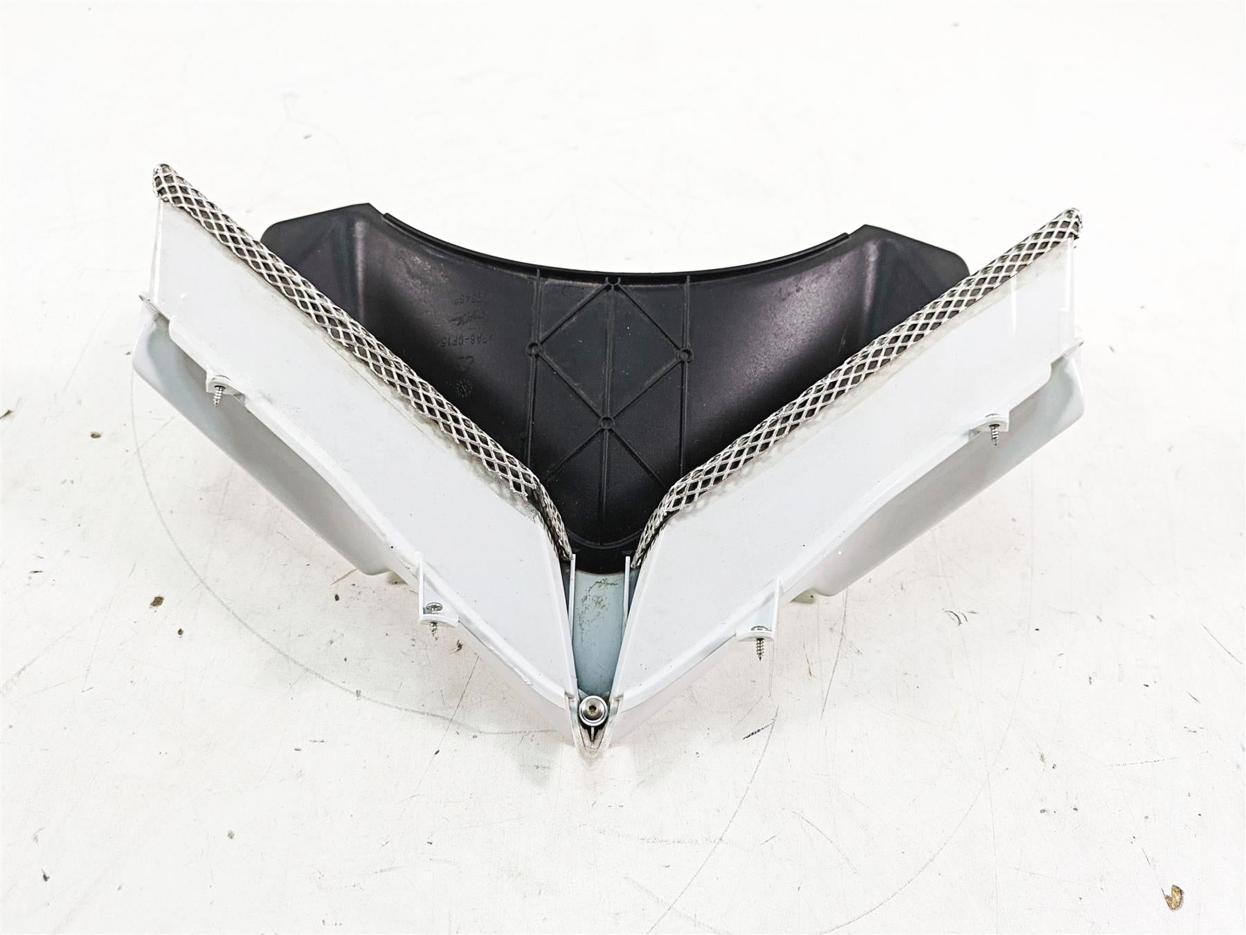 2013 MV Agusta F3 675 ERA Front Air Intake Duct Spoiler 8000B5810 8000B5468 {{ shop.shopifyCountryName }} - Mototech271