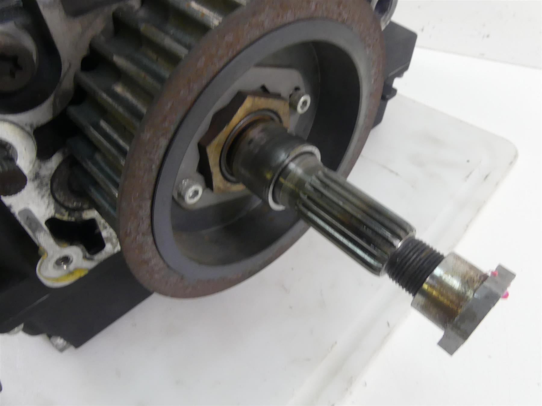 2005 Harley Touring FLHRSI Road King 5-Speed Transmission Gear Box 45K 33035-05 {{ shop.shopifyCountryName }} - Mototech271