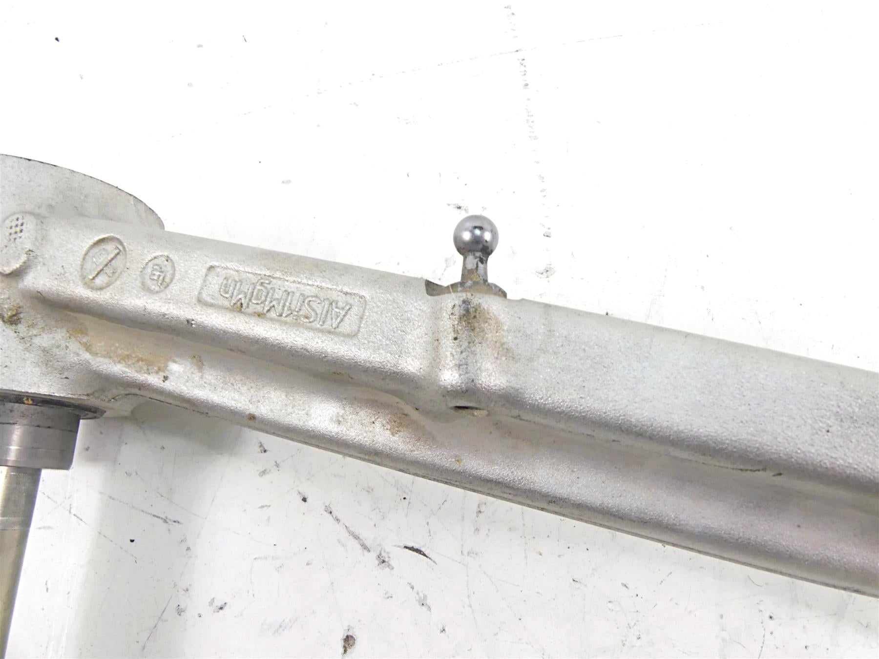 2015 BMW R1200GS GSW K50 Front Suspension Trailing Arm 31428522970 {{ shop.shopifyCountryName }} - Mototech271