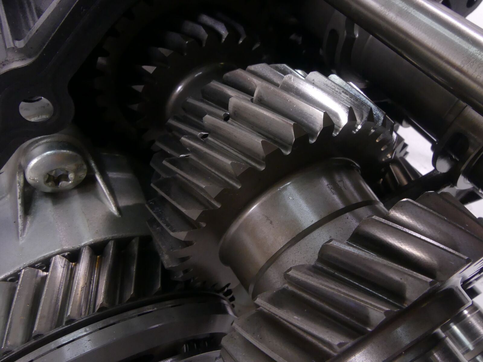 2018 BMW K1600 Bagger Transmission Tranny Gear Box Case Code UAD 23008559510 {{ shop.shopifyCountryName }} - Mototech271