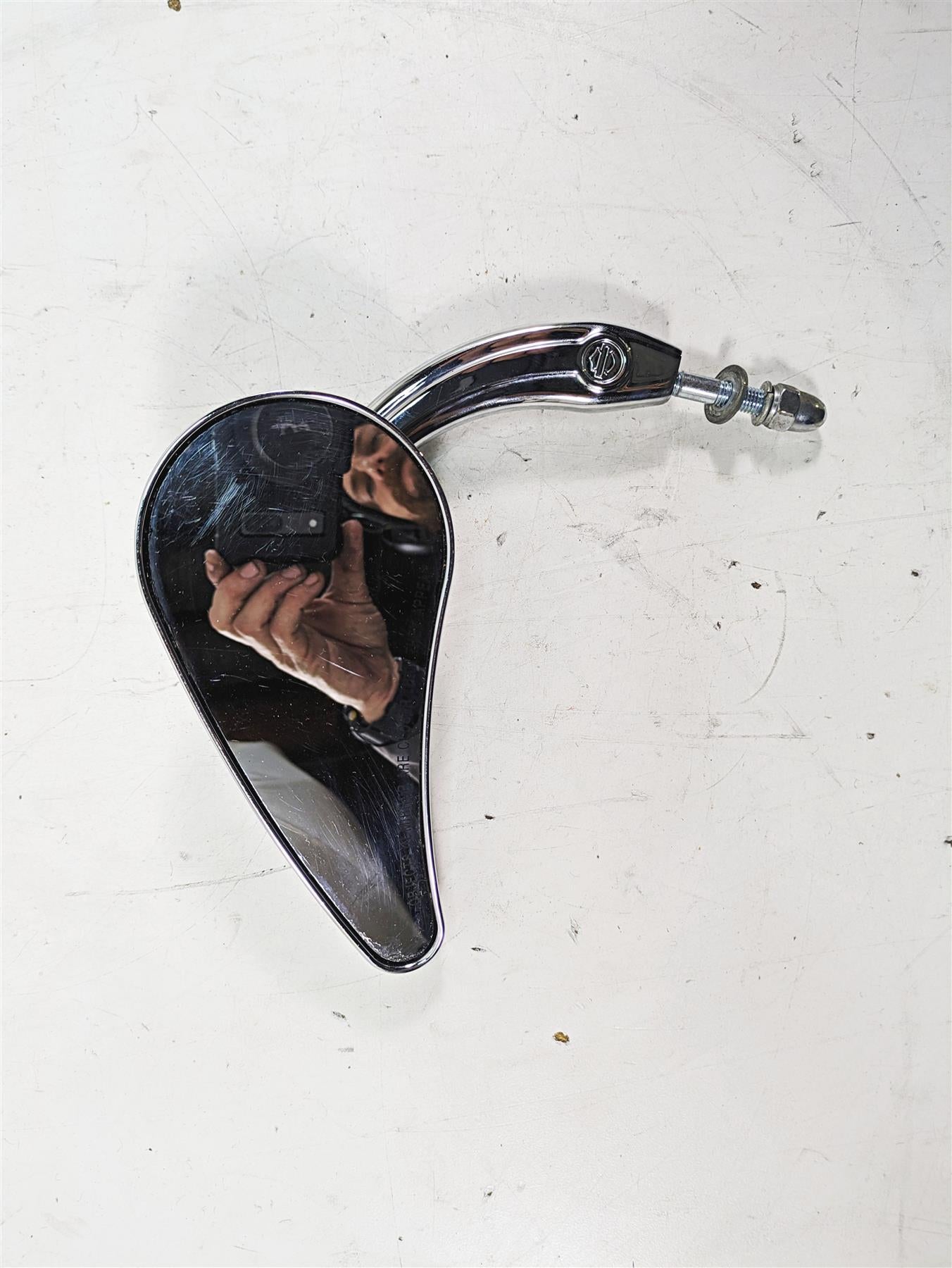2000 Harley FXSTS Softail Springer Left Tailfin Rear View Mirror 91696-05A {{ shop.shopifyCountryName }} - Mototech271