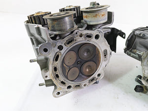 2012 Ducati Streetfighter 848 Cylinderhead Cylinder Heads 30123301AB 30122782AB