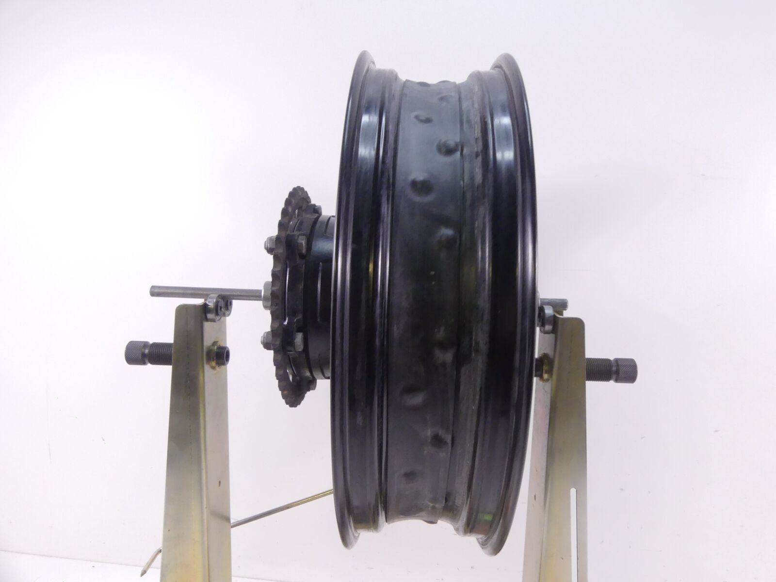 2017 BMW F800GS K72 Straight Nice Rear Wheel Rim 17x4.25 36317719727 36318564177 {{ shop.shopifyCountryName }} - Mototech271