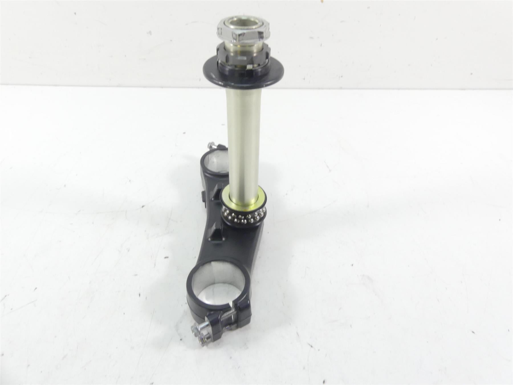 2015 Honda CBR1000 RR SC59 Lower Triple Tree Steering Clamp 53219-MGP-000 {{ shop.shopifyCountryName }} - Mototech271