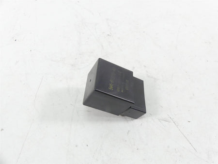 2007 Yamaha FZ1 Fazer Fuel Relay Control Module Unit 5VK-81950-40 {{ shop.shopifyCountryName }} - Mototech271