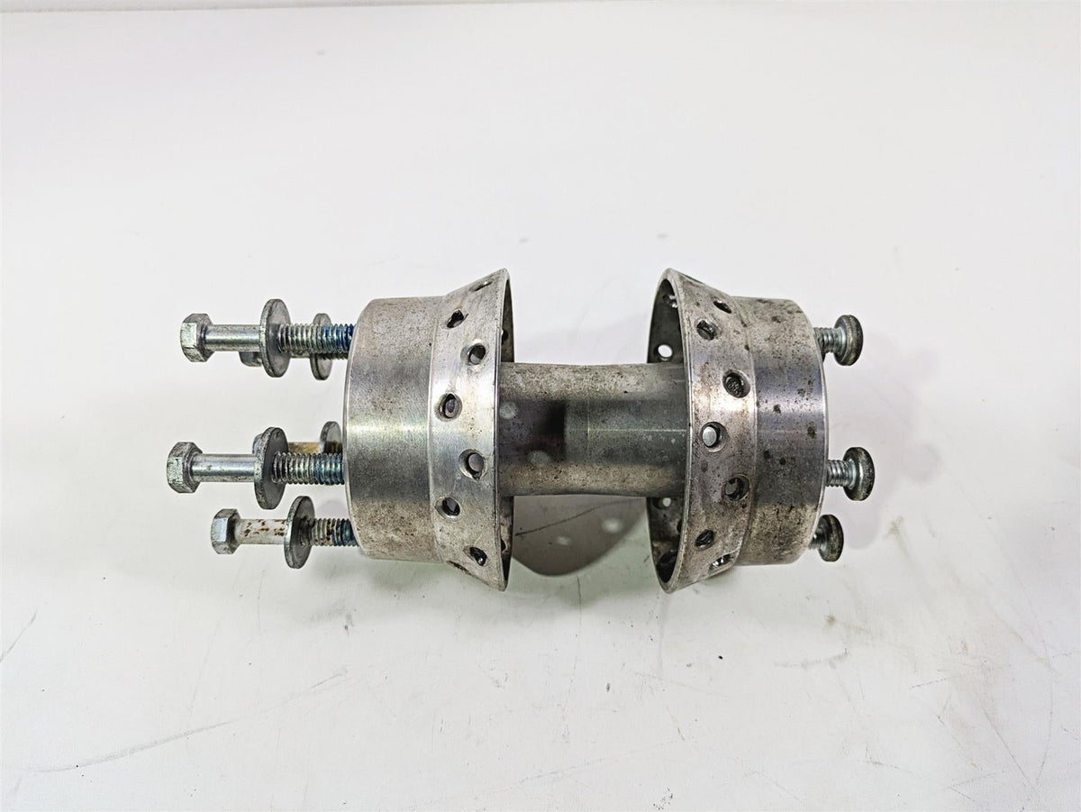 2017 Harley Dyna FXDB Street Bob Rear Spoke Wheel Hub 17in 25mm - Read 41430-09A {{ shop.shopifyCountryName }} - Mototech271